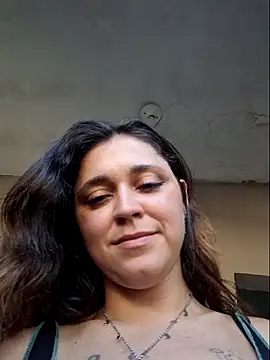 luuhcat09 online show from 11/21/25, 07:35