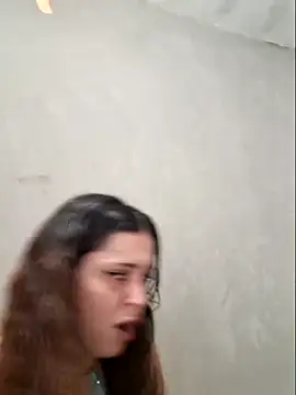 luuhcat09 online show from 11/09/25, 06:01