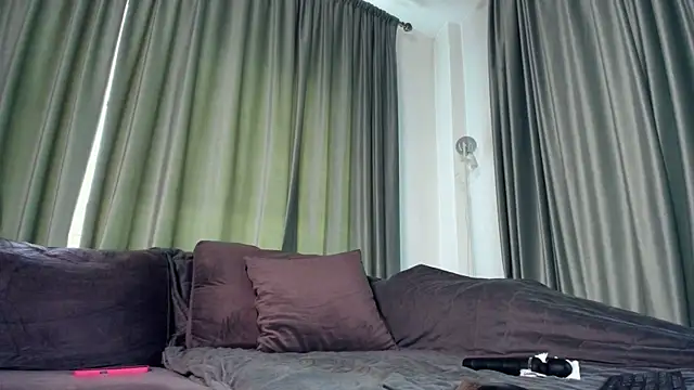 LaraStone69 online show from 05/22/26, 05:27