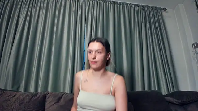 LaraStone69 online show from 06/10/26, 05:58