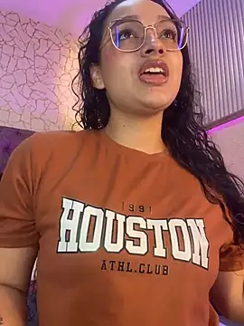 EMILYY FOXY online show from 07/12/26, 07:04