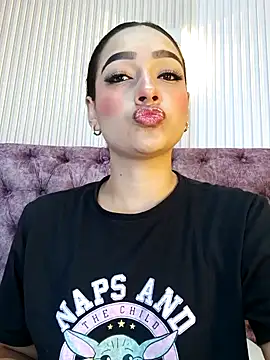 EMILYY FOXY online show from 09/14/25, 08:37