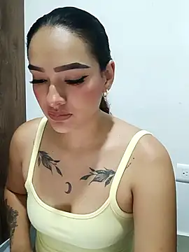 EMILYY FOXY online show from 09/25/25, 11:55