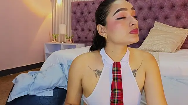 EMILYY FOXY online show from 11/20/25, 07:14