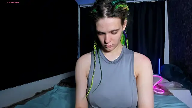 KIKI Krash online show from 11/20/25, 10:27