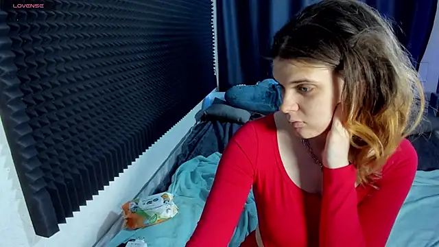 Snapshot of KIKI_Krash chatting on 02/26/26, 10:48 KIKI Krash online show from 02/26/26, 10:48