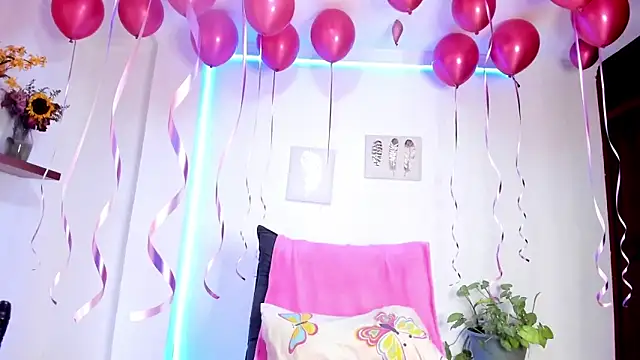 anniesweet- online show from 10/17/25, 01:35