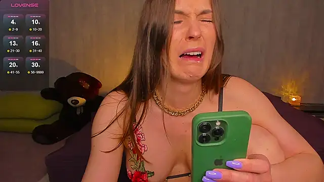 EricaPowers online show from 04/04/26, 09:16