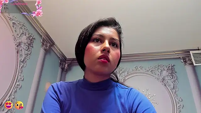 Snapshot of Emmy_Cute18 chatting on 02/15/25, 11:17 Emmy Cute18 online show from 02/15/25, 11:17