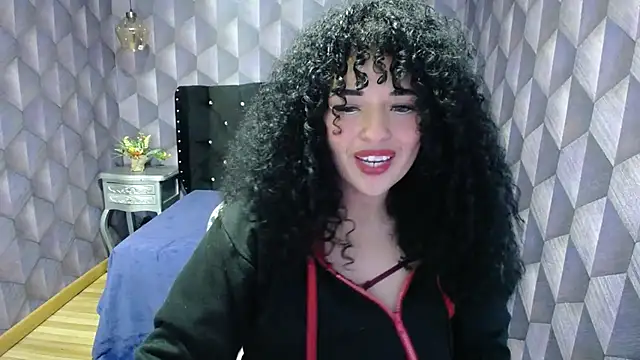 Snapshot of Sofiacowperx chatting on 03/02/25, 09:08 Sofiacowperx online show from 03/02/25, 09:08