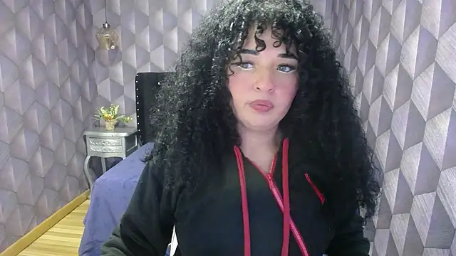 Snapshot of Sofiacowperx chatting on 03/02/25, 02:58 Sofiacowperx online show from 03/02/25, 02:58