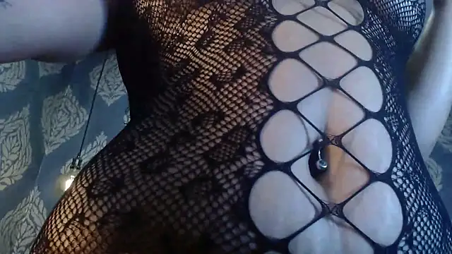 Sofiacowperx online show from 02/08/26, 07:06