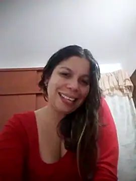 Snapshot of Carliina_Soussa chatting on 10/13/25, 03:19 Carliina Soussa online show from 10/13/25, 03:19