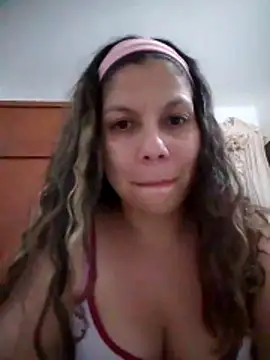 Carliina Soussa online show from 11/30/25, 12:11