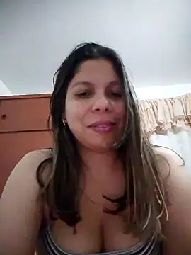 Snapshot of Carliina_Soussa chatting on 09/19/25, 12:14 Carliina Soussa online show from 09/19/25, 12:14