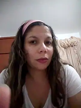 Carliina Soussa online show from 11/27/25, 10:10