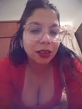 Carliina Soussa online show from 05/28/26, 12:07
