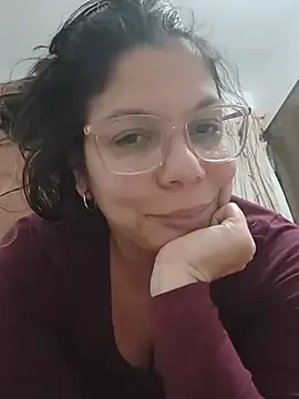 Snapshot of Carliina_Soussa chatting on 07/10/26, 10:32 Carliina Soussa online show from 07/10/26, 10:32
