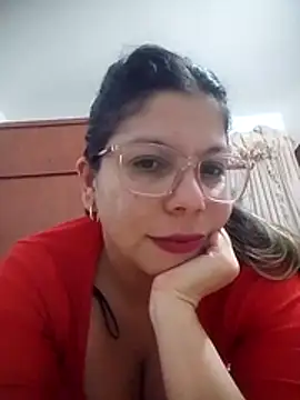 Carliina Soussa online show from 04/22/26, 11:33