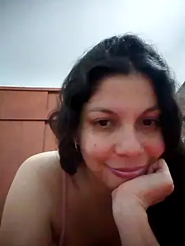 Snapshot of Carliina_Soussa chatting on 02/28/25, 05:04 Carliina Soussa online show from 02/28/25, 05:04