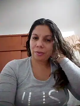 Snapshot of Carliina_Soussa chatting on 10/03/25, 10:44 Carliina Soussa online show from 10/03/25, 10:44