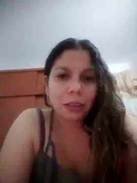 Snapshot of Carliina_Soussa chatting on 10/12/25, 04:03 Carliina Soussa online show from 10/12/25, 04:03