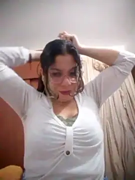 Carliina Soussa online show from 01/12/26, 02:29