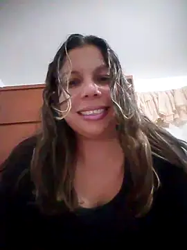 Snapshot of Carliina_Soussa chatting on 09/09/25, 10:41 Carliina Soussa online show from 09/09/25, 10:41