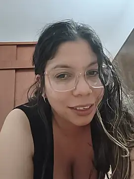 Snapshot of Carliina_Soussa chatting on 07/09/26, 11:26 Carliina Soussa online show from 07/09/26, 11:26