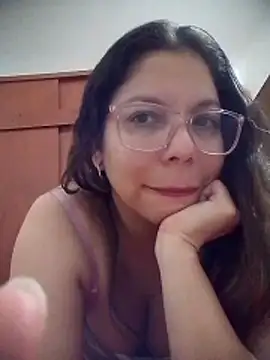 Snapshot of Carliina_Soussa chatting on 06/15/26, 11:59 Carliina Soussa online show from 06/15/26, 11:59