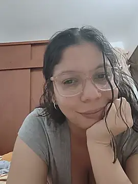 Snapshot of Carliina_Soussa chatting on 07/08/26, 11:38 Carliina Soussa online show from 07/08/26, 11:38