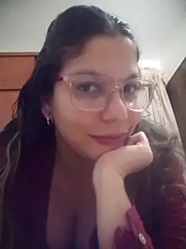 Carliina Soussa online show from 05/17/26, 12:32