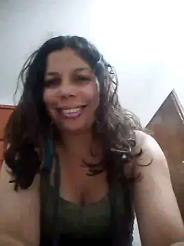 Snapshot of Carliina_Soussa chatting on 03/14/25, 09:21 Carliina Soussa online show from 03/14/25, 09:21
