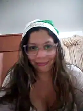 Carliina Soussa online show from 12/04/25, 11:04