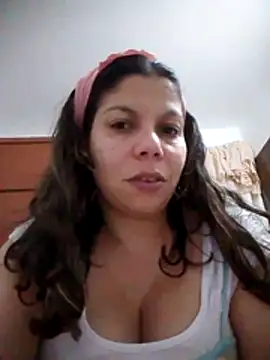 Carliina Soussa online show from 10/29/25, 02:54