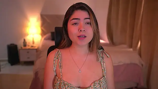 Lau Bee online show from 05/10/26, 03:47