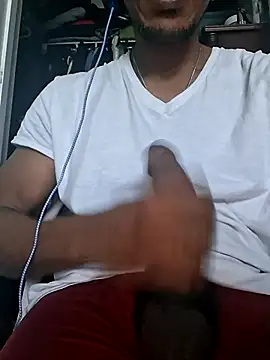 bigboytoy912 online show from 05/05/26, 09:18