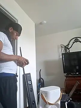 bigboytoy912 online show from 04/26/26, 07:44