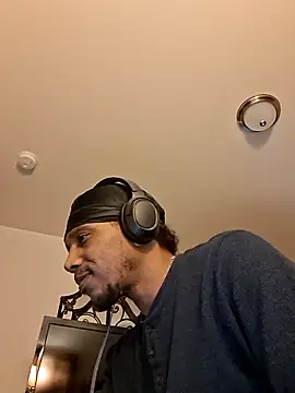 bigboytoy912 online show from 05/19/26, 01:56