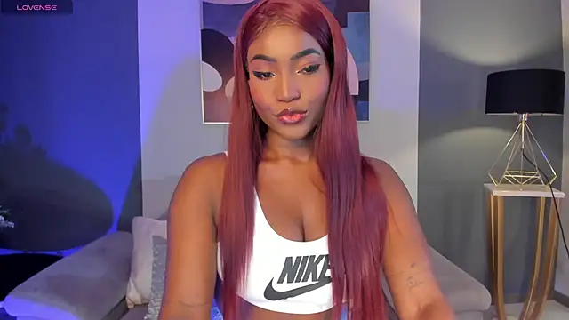 Snapshot of SavannahStorm chatting on 02/19/25, 12:33 SavannahStorm online show from 02/19/25, 12:33