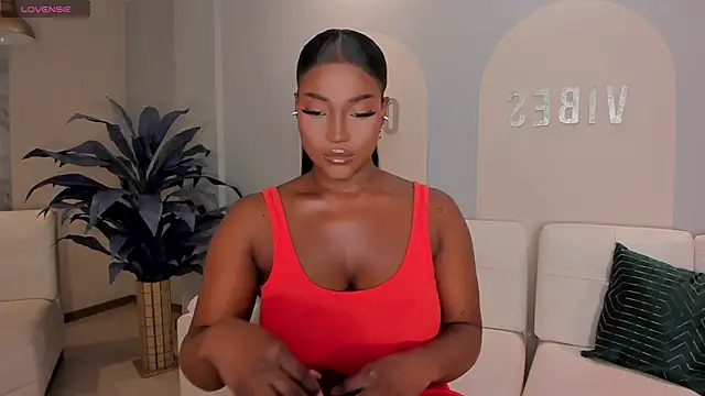 SavannahStorm online show from 06/04/26, 12:32