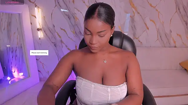 SavannahStorm online show from 04/30/26, 12:12