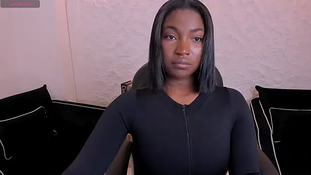 SavannahStorm online show from 06/24/26, 10:47
