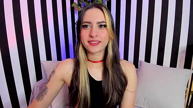 liz goth online show from 09/30/25, 12:22