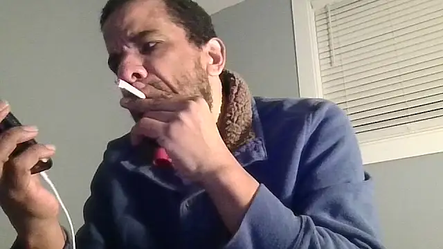 Snapshot of Tjskigh chatting on 02/07/26, 04:31 Tjskigh online show from 02/07/26, 04:31