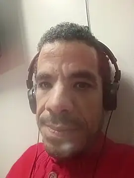 Tjskigh online show from 11/10/25, 02:16