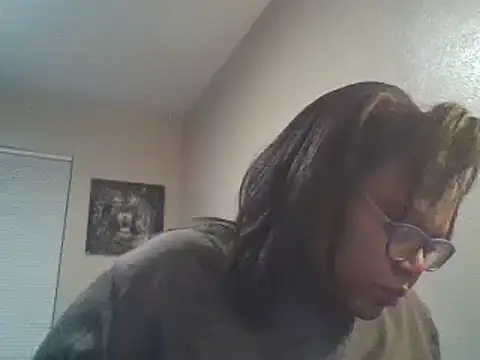 Snapshot of Needmehard chatting on 12/21/24, 12:53 Needmehard online show from 12/21/24, 12:53