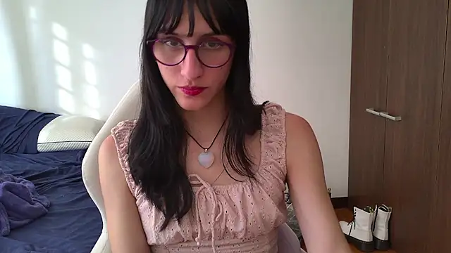 Snapshot of Alice_love29 chatting on 01/22/25, 09:32 Alice love29 online show from 01/22/25, 09:32