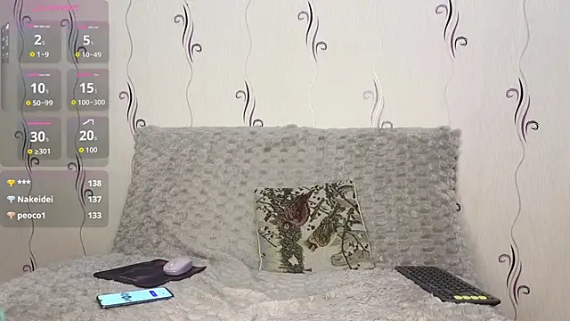 Secret-Smile online show from 11/26/25, 09:26