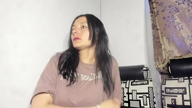 Nathaly love96 online show from 06/30/26, 11:05